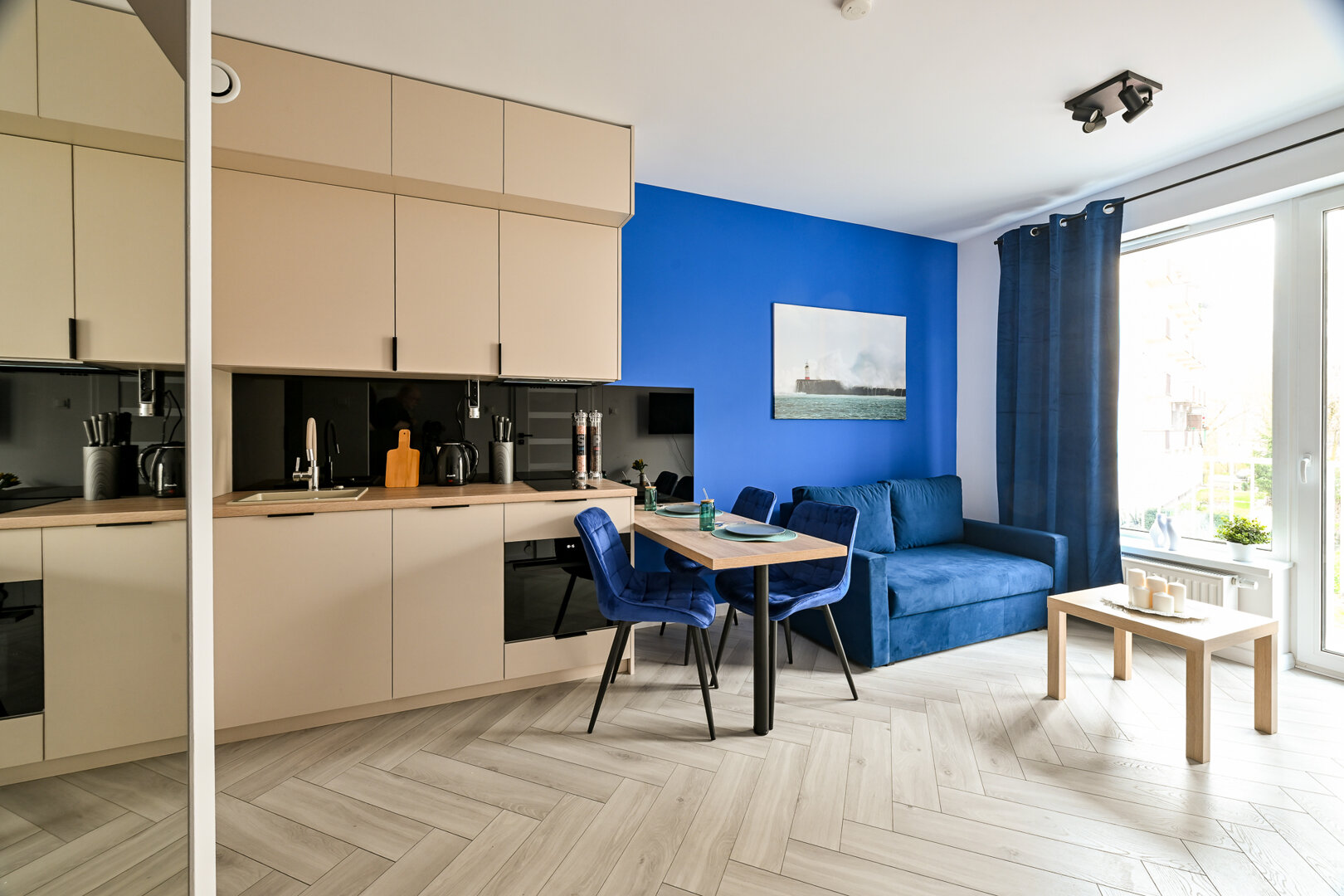 Sea Breeze Apartment- FengShui4u Sea Breeze Apartment- FengShui4u