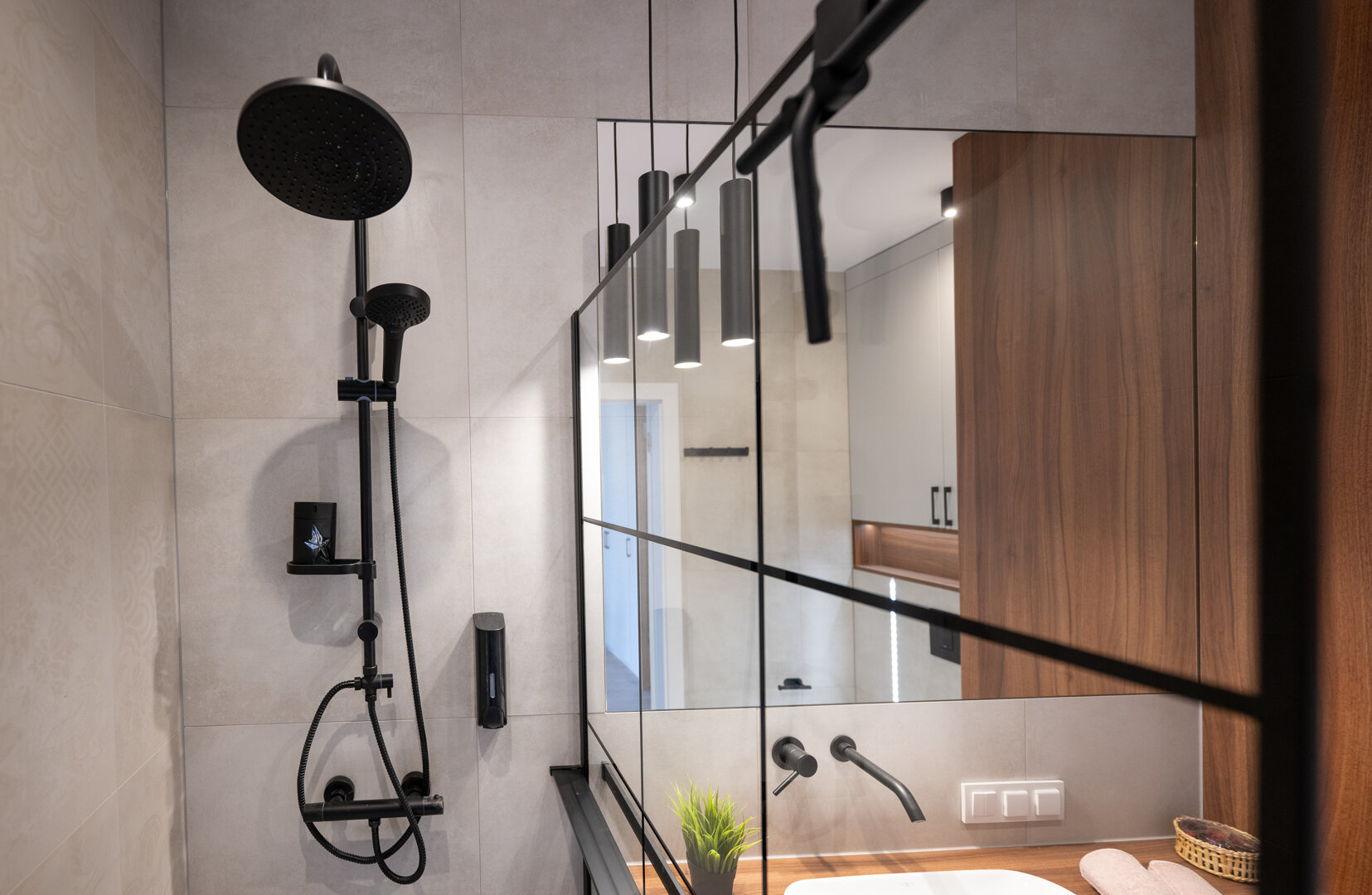 FENG SHUI SPÓŁKA Z OGRANICZONĄ ODPOWIEDZIALNOŚCIĄ - 17