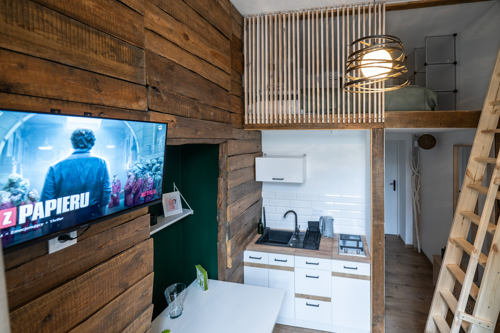 FENG SHUI SPÓŁKA Z OGRANICZONĄ ODPOWIEDZIALNOŚCIĄ - 12